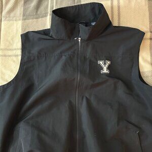 Men's  YALE Cutter & Buck vest, XXL